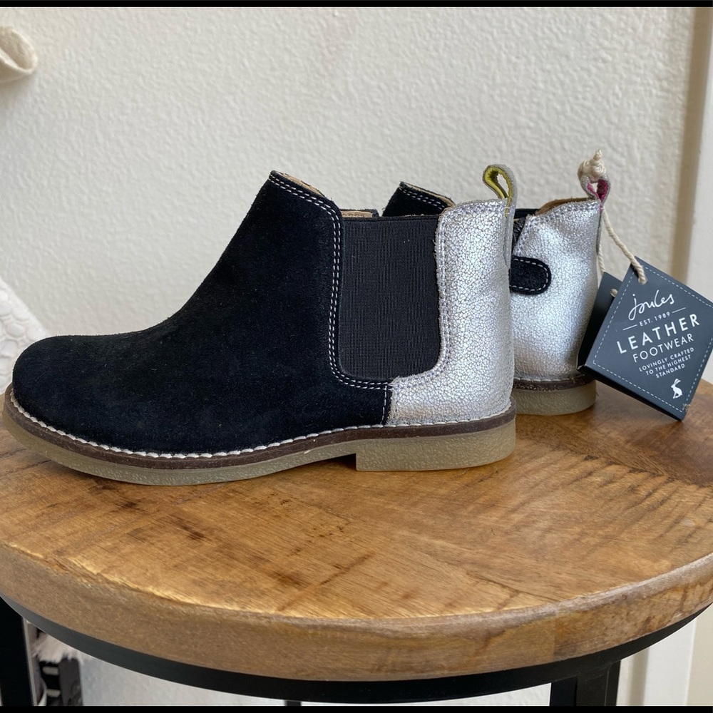 Joules leather boots with half zip